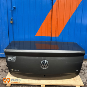 Tapa de Baúl Volkswagen Voyage Original Usada Gris